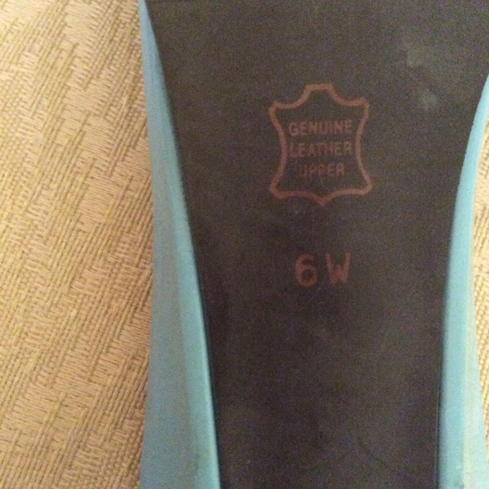 Talbot’s blue slides - Picture 6 of 6